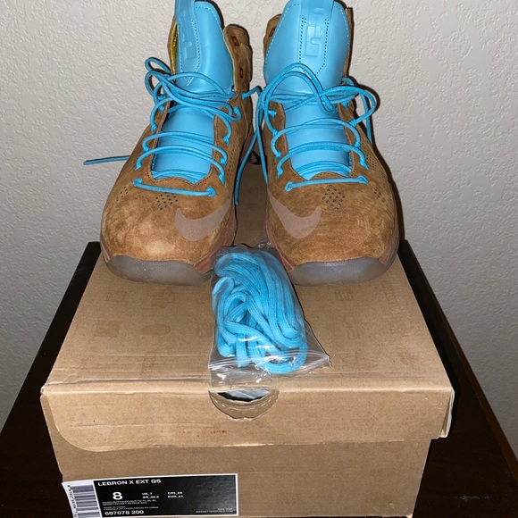 Lebron X Ten EXT QS Package Cork Denim Suede Hazel - Picture 2 of 16